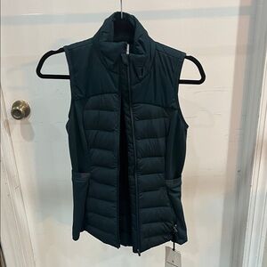 Lululemon Athletica Dark Blue Puffer Vest